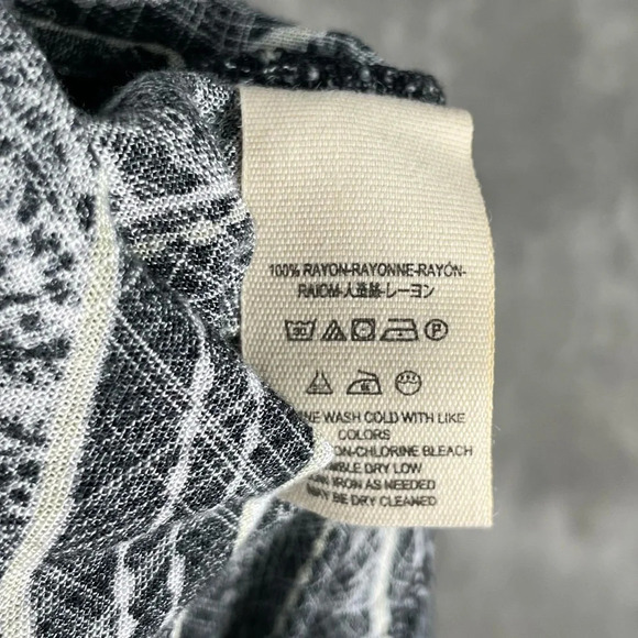 Free People Tunic Womens Small Black Walking On A Dream Boho Bandanna Grunge - Picture 10 of 10